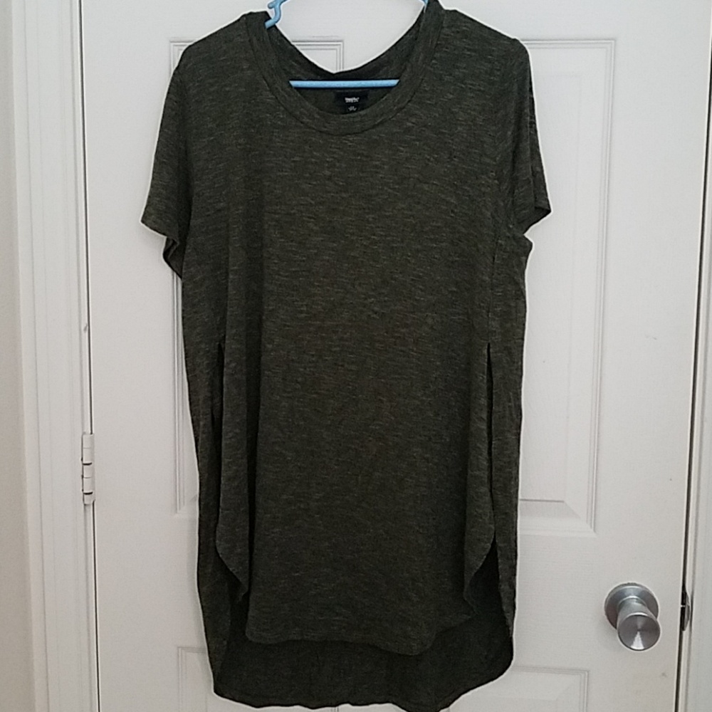 NWOT Dark Green Side Slit Tunic